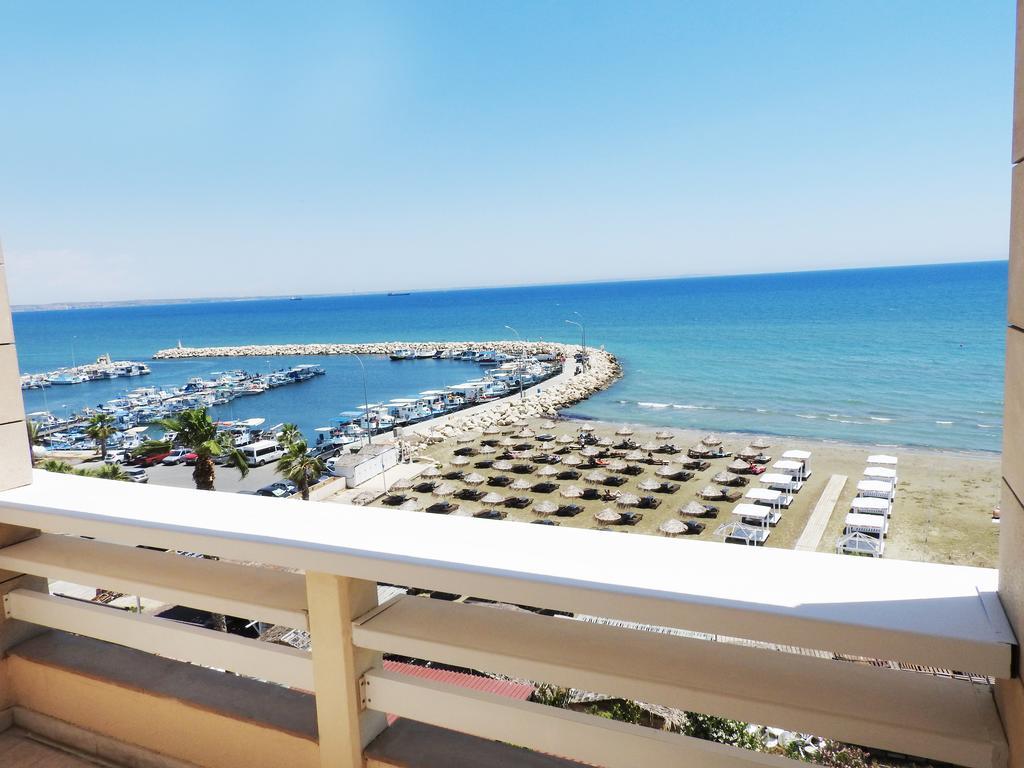 Lazuli Sea View Beachfront Ap 253 Lejlighed Larnaca Eksteriør billede